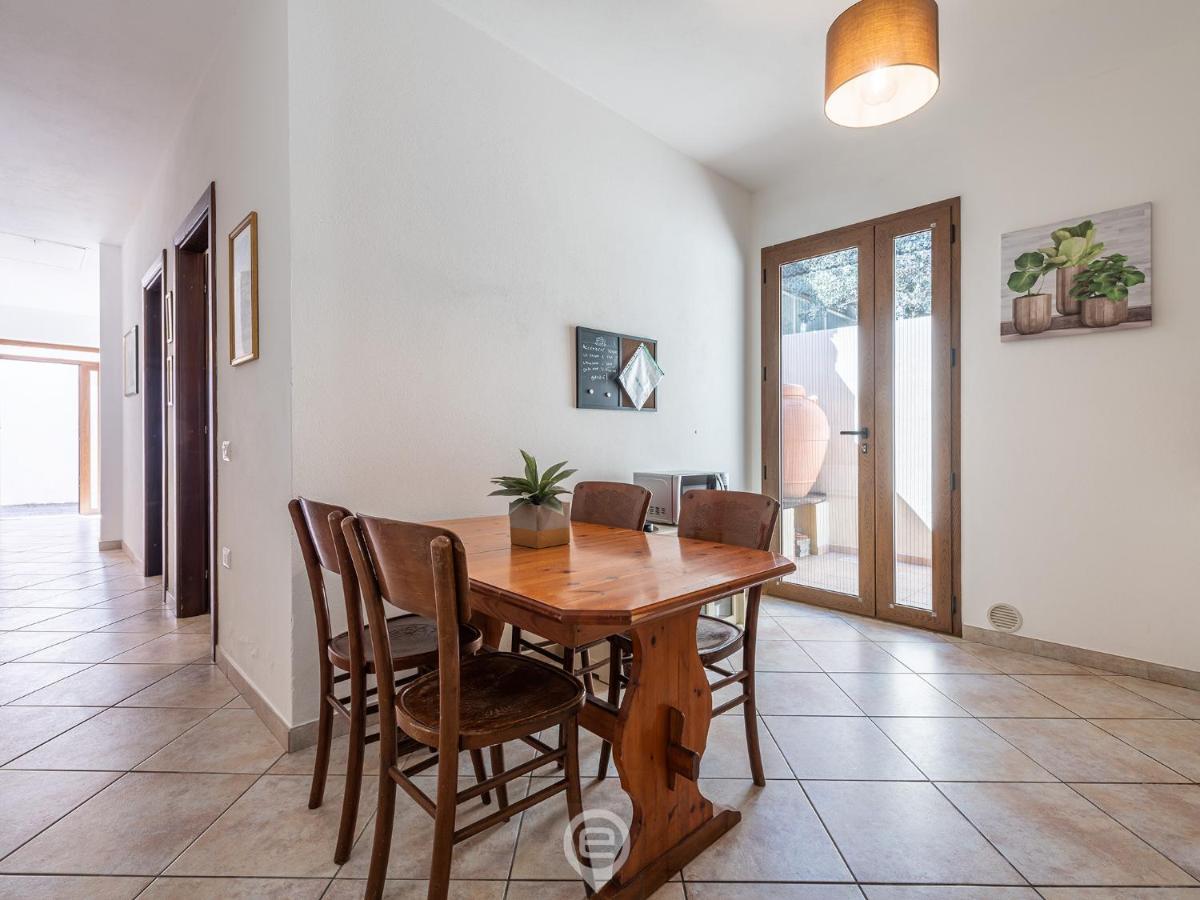 Lidia'S House Apartment Ористано Екстериор снимка